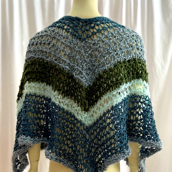 HANDMADE by designer Amity Joy, knit cape in muted tones. One Size fits all. - Picture 3 of 10